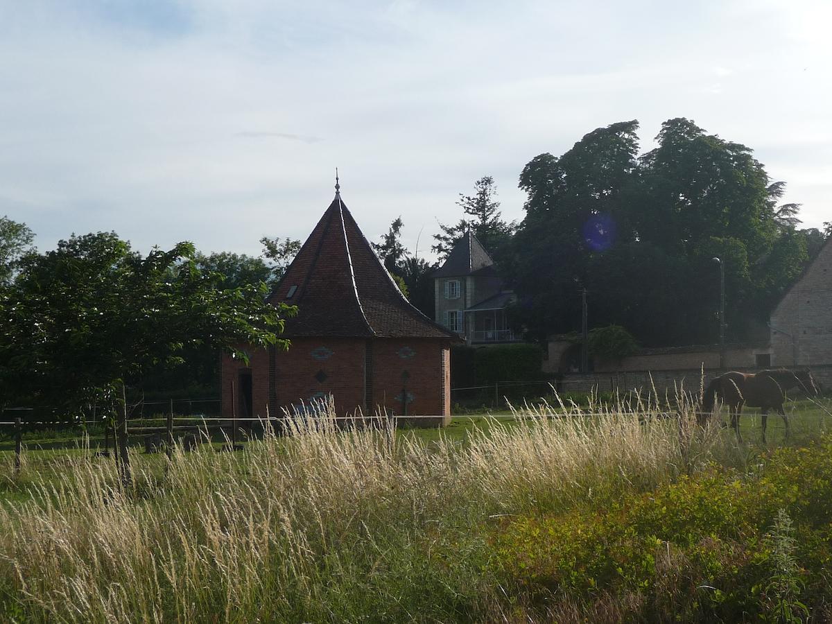 Le Chateau Bed & Breakfast Champagny-sous-Uxelles Bagian luar foto